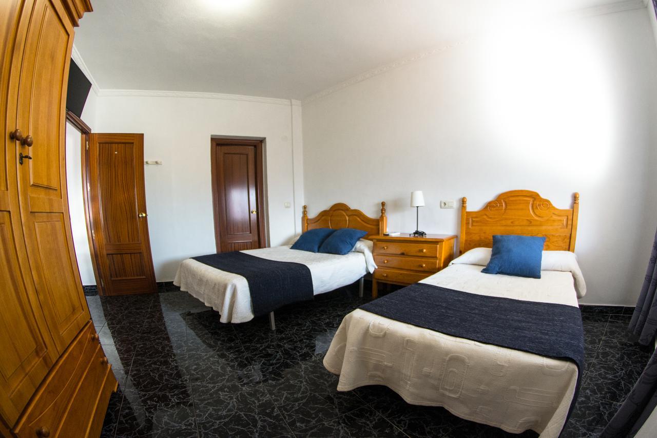 Hostal Caminito Del Rey Alora Exteriör bild