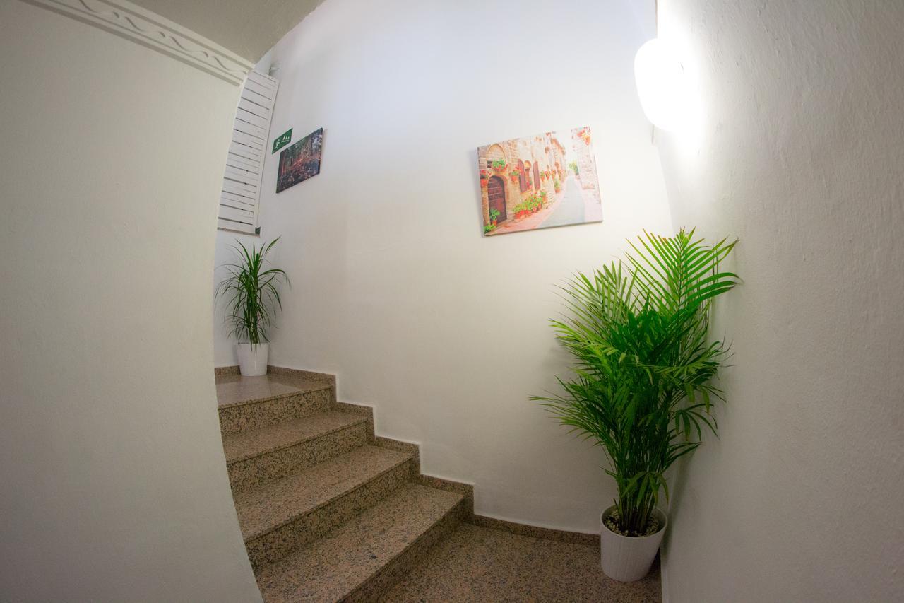 Hostal Caminito Del Rey Alora Exteriör bild